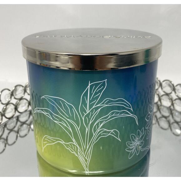 Bath & Body Works 3-wick Scented Candle BEACH WEATHER - Picture 3 of 4